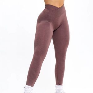 BUFFBUNNY Snatched Seamless Leggings in Mocha Berry